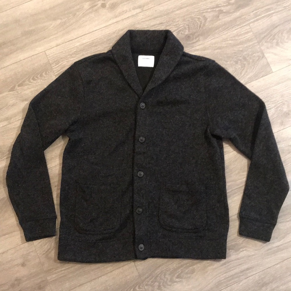 OLD NAVY SWEATER